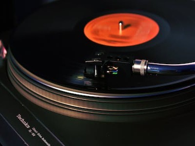 吉他入门曲谱虫儿飞简谱?吉他谱简单 初学虫儿