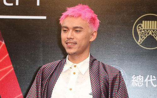 第三人称吉他谱 D调高清谱_附弹唱演示视频_噹噹的吉他小屋编配_Hush