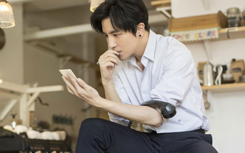 慢半拍吉他谱 C调简单版_音艺吉他编配_薛之谦