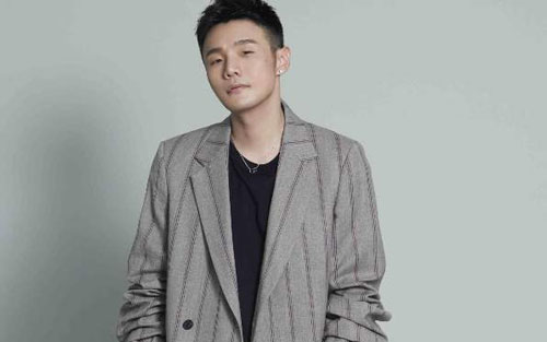 麻雀吉他谱 C调扫弦版_吉他专家编配_李荣浩