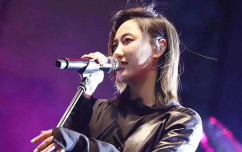 历历万乡吉他谱 G调高清版_音艺吉他编配_陈粒