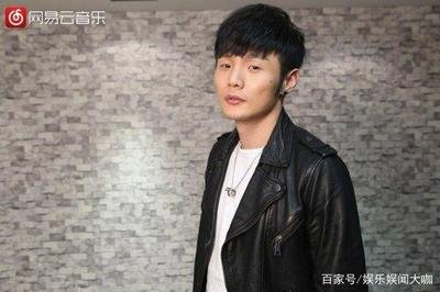 年少有为吉他谱 G调简单版_果木音乐编配_李荣浩