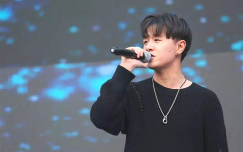 可不可以吉他谱 C调附演示_大伟吉他教室编配_张紫豪