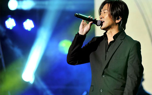 你知道我在等你吗吉他谱 C调简单版_弦心距编配_张洪量