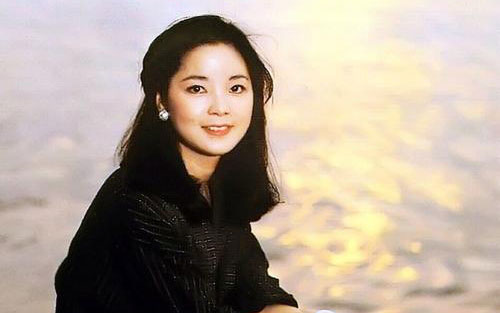 你怎么说吉他谱 A调_大伟吉他教室编配_邓丽君