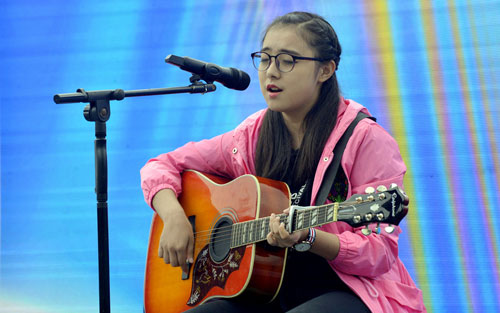 阳光季节吉他谱 G调_春哥制谱编配_綦江