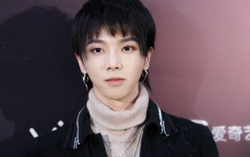 横冲直撞吉他谱 D调六线谱_吉他吧编配_华晨宇