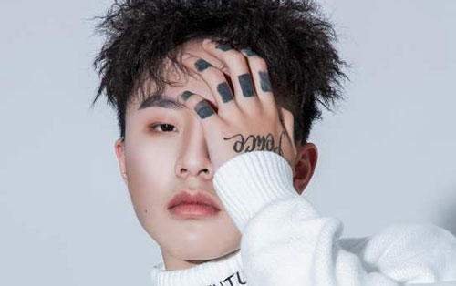 即兴吉他谱 C调入门版_高音教编配_小咪