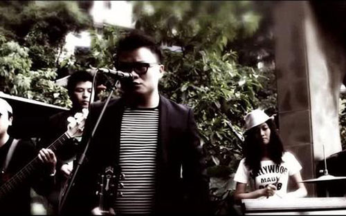 青春的颜色吉他谱 F调_多谱网编配_曾子岚