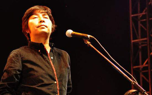 革命时期的爱情吉他谱 G调附前奏_彼岸吉他编配_洪启