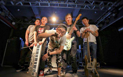 校花与流川枫吉他谱 E调精选版_迷途音乐编配_黑撒乐队