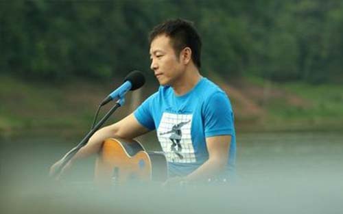 《曾经的你》吉他谱C调初级版_酷音小伟编配_许巍