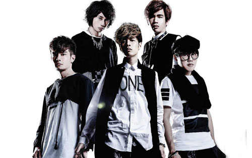 老教室吉他谱 G调和弦谱_吉他社编配_八三夭