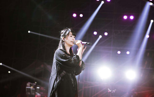 不下雨就出太阳吧吉他谱 F调附前奏_阿潘音乐工场编配_孟庭苇