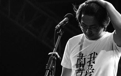日吉他谱 A调六线谱_附前奏_李志