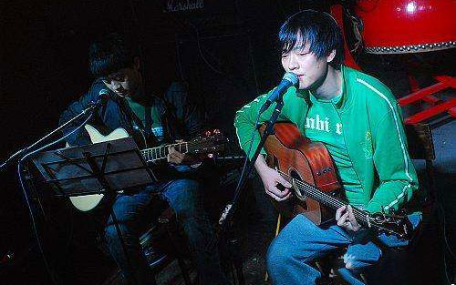 旧岁吉他谱 C调和弦谱_吉他社编配_树子