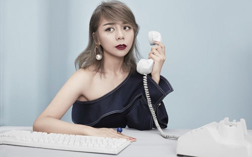 姗姗吉他谱 E调六线谱_新辉吉他编配_金玟岐