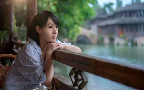 飞行中的思念吉他谱 A调六线谱_附前奏_刘若英