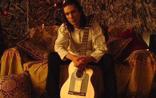 楼兰姑娘吉他谱 F调和弦谱_音乐之家编配_艾尔肯