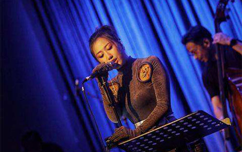 三家店吉他谱 C调附前奏_深蓝雨吉他编配_陈粒戏班乐队