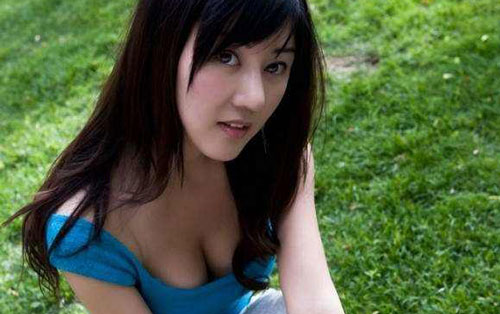 嘴巴嘟嘟吉他谱 D调扫弦版_琴艺谱编配_刘子璇