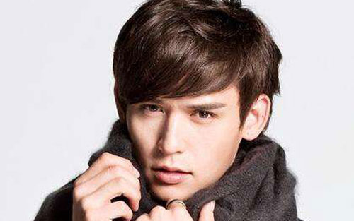 散场的拥抱吉他谱 原调六线谱_音乐之家编配_倪安东