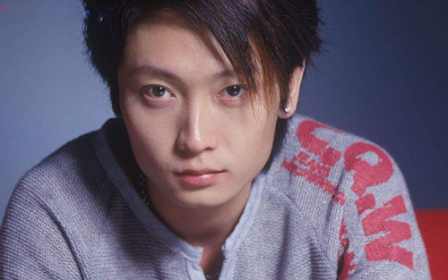 连哭都是我的错吉他谱 C调附前奏_阿潘音乐工场编配_东来东往