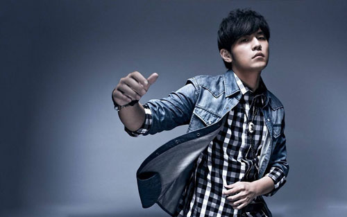 阳光宅男吉他谱 D调六线谱_扫弦版_周杰伦
