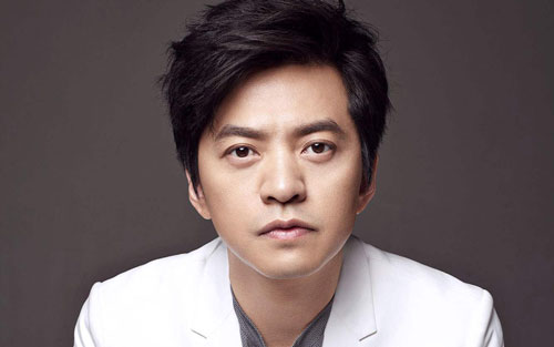 在每个想你的夜里吉他谱 D精选版调_玩易吉他编配_李健
