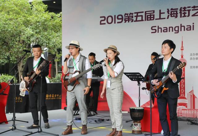 阿杜参加音乐节