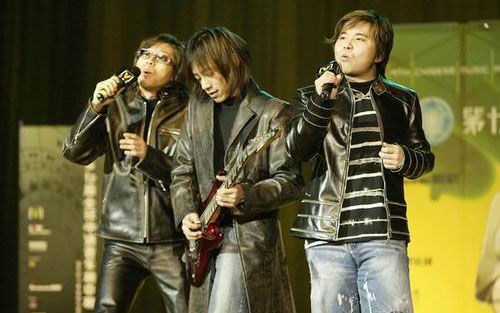 生命的尊严吉他谱 A调六线谱_扫弦版_水木年华