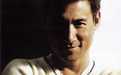忘记你我做不到吉他谱 D调六线谱_音乐之家编配_张学友