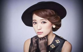 《12月の雨》尤克里里谱弹唱版 F调和弦谱_桃子鱼仔编配_chay