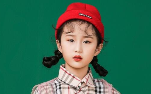 刘艺雯《听闻远方有你》尤克里里四线谱弹唱