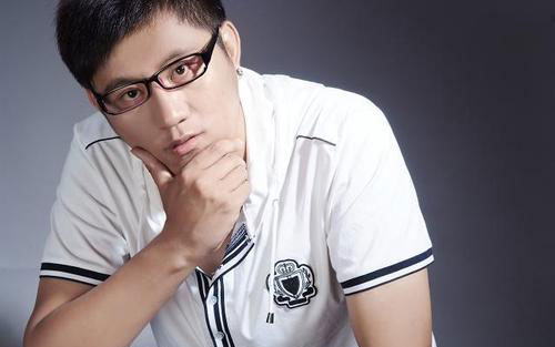 闯码头吉他谱 F调扫弦版_梦断弦音编配_大哲