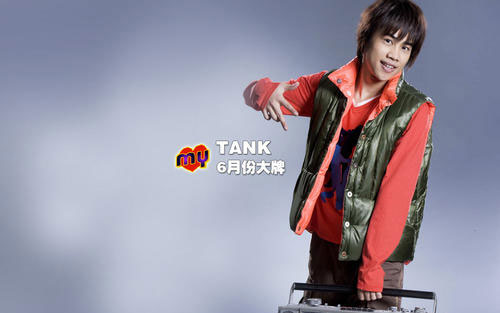 《非你莫属》尤克里里谱弹唱版 G调附前奏_白熊音乐编配_tank