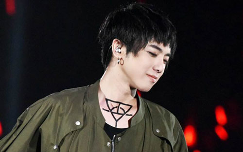 《烟火里的尘埃》尤克里里谱弹唱版 F调扫弦版_小小凤编配_华晨宇