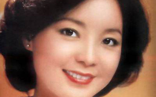 《我只在乎你》尤克里里谱指弹版 A调六线谱_音乐地带编配_邓丽君