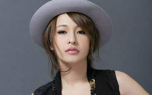 《突然想起你》尤克里里谱吉他谱 C调高清版_小小凤工作室编配_萧亚轩