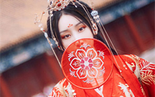 《归寻》尤克里里谱弹唱版 B调和弦谱_靠谱ukulele编配_等什么君