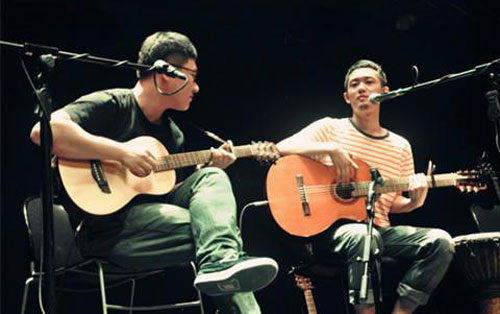 《风从海面吹过来》尤克里里谱弹唱版 D调和弦谱_大黄尤克里里编配_好妹妹乐队