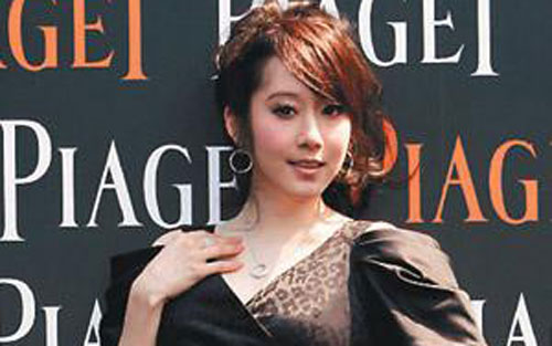 《我要轻轻为你唱首歌》尤克里里谱弹唱版 D调女生版_喵星人蓝玥酱编配_许慧
