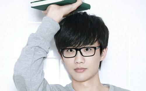 《有何不可》尤克里里谱吉他谱 F调附前奏_尤克里里中国网编配_许嵩