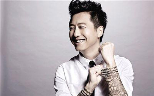 《情非得已》尤克里里谱弹唱版 F调男生版_桃子鱼仔编配_庾澄庆