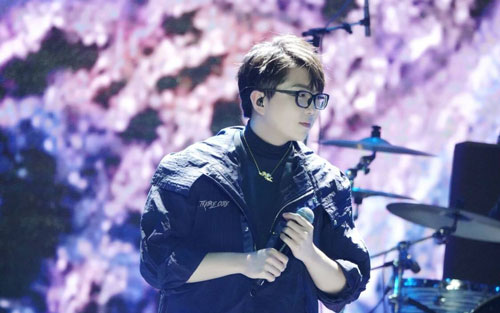 《二零三》尤克里里谱弹唱版 G调附前奏_尤克里里中国网编配_毛不易