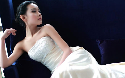 《幻色》尤克里里谱弹唱版 D调扫弦版_大黄尤克里里编配_佳妮