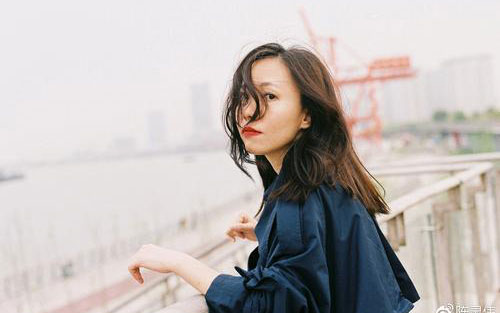 《住在春天》尤克里里谱弹唱版 F调和弦谱_桃子鱼仔ukulele编配_曹方