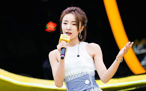 《学猫叫》尤克里里谱指弹版 原调六线谱_白熊音乐编配_小潘潘