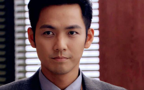 《普通人》尤克里里谱弹唱版 E调和弦谱_英乐教师Tonycai编配_钟汉良