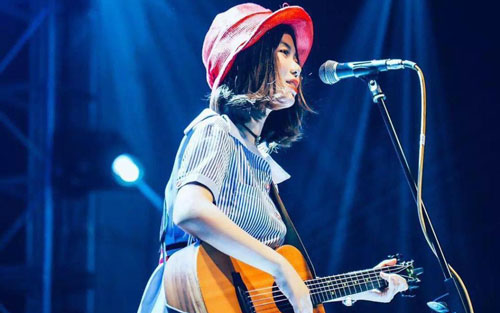 《可能否》尤克里里谱弹唱版 C调附前奏_趣弹音乐编配_木小雅